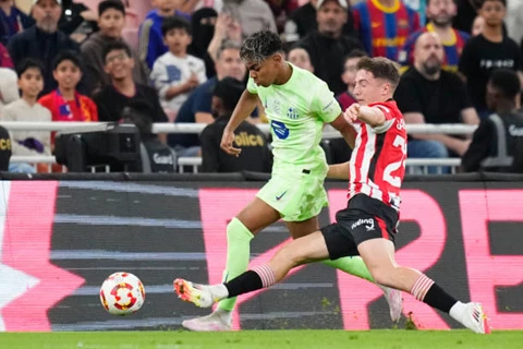 وضع عينه على اللقب.. برشلونة يعبر أتلتيك بلباو متأهلًا لنهائي السوبر الإسباني (فيديو)